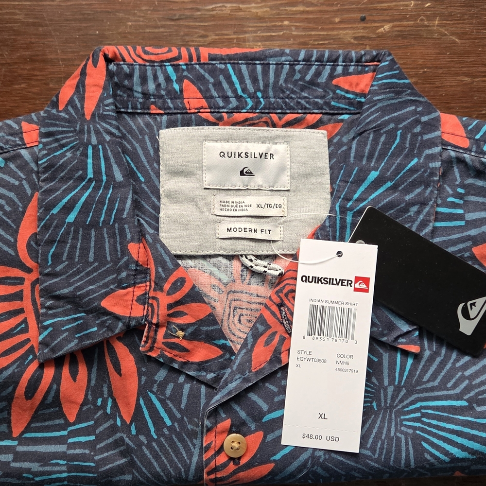 Quiksilver Men's Tropical Blue and Orange Shirt